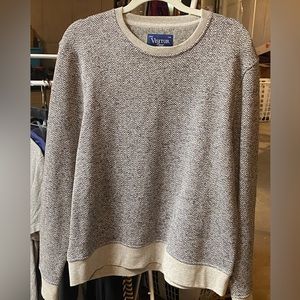 Men’s XL Grey Sweater